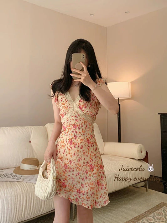 juicecola atmosphere stitching lace floral dress new pure desire style waist small flying sleeve short skirt