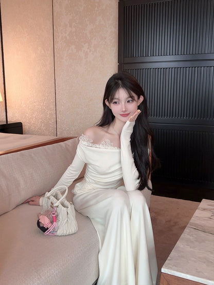 FairyJiang spring new lace one-shoulder milk white top women's short off-shoulder bottoming T-shirt