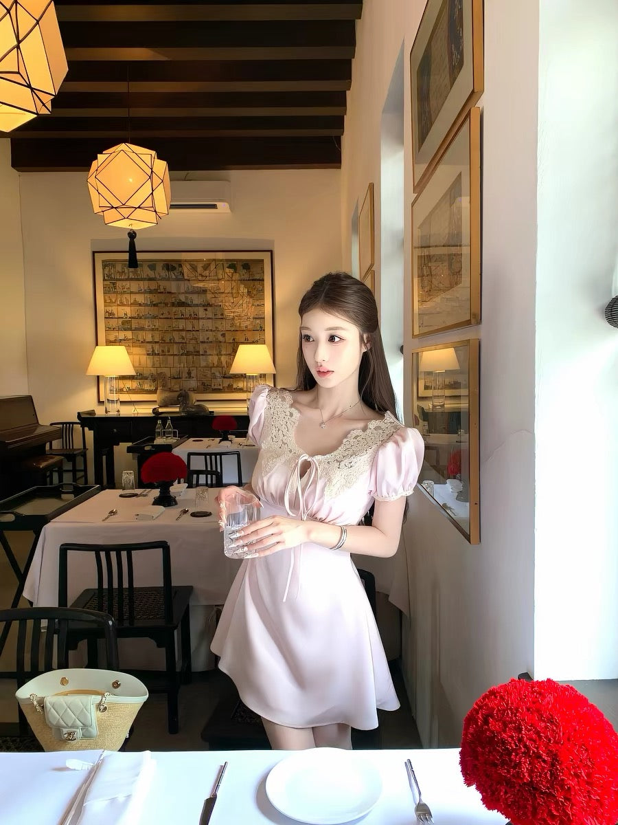 JUNSTUDIO [Ch10e Heiress] Pink Lace Crochet Satin Dress