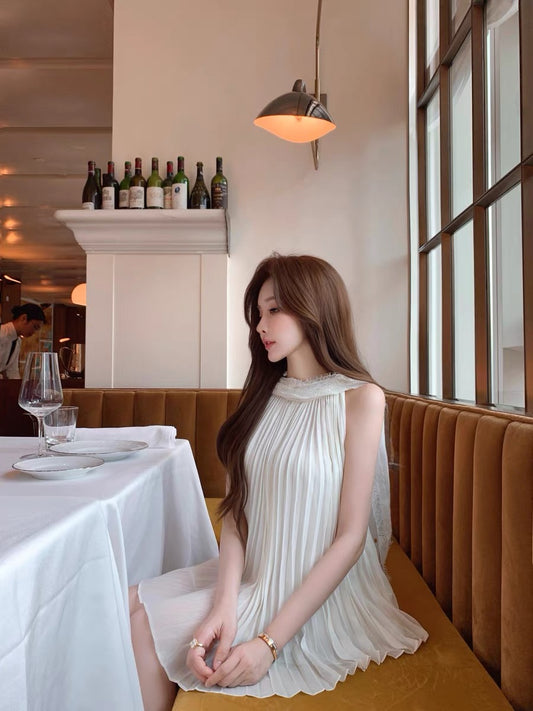 JUNSTUDIO [Summer Glow] Lace Ribbon Pleated Vest, Elegant Two-Way Shawl/Hallet Neck Top