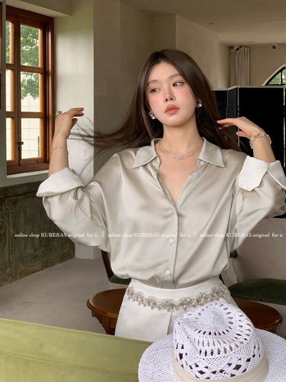 KUBERAS [Qing Shi Xing] Simple, versatile, loose and contrasting shirt + heavy sequined shorts set