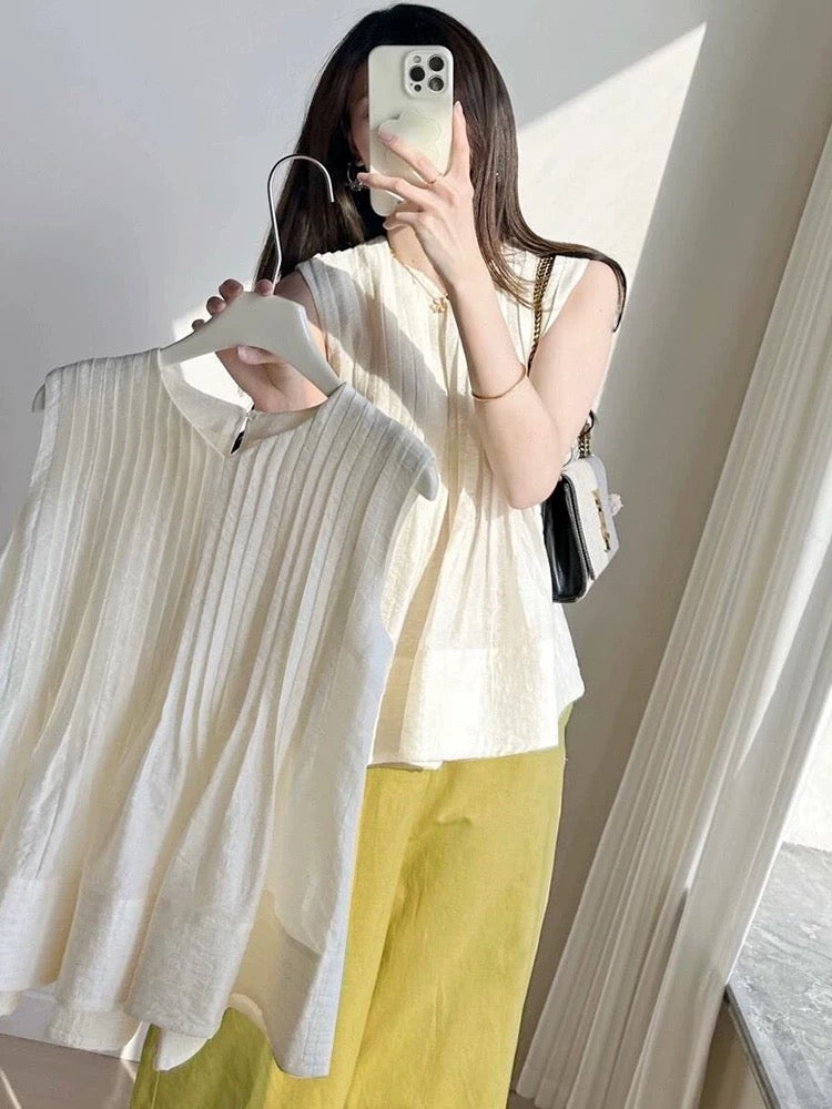 Summer women's 2025 temperament outfit a complete set of fashionable commuter style salt series high-end tea tea two-piece suit