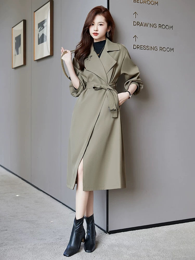Japanese and Korean fashion style mid-length loose windbreaker for women 2025 autumn new style age-reducing high-end hot-selling single coat