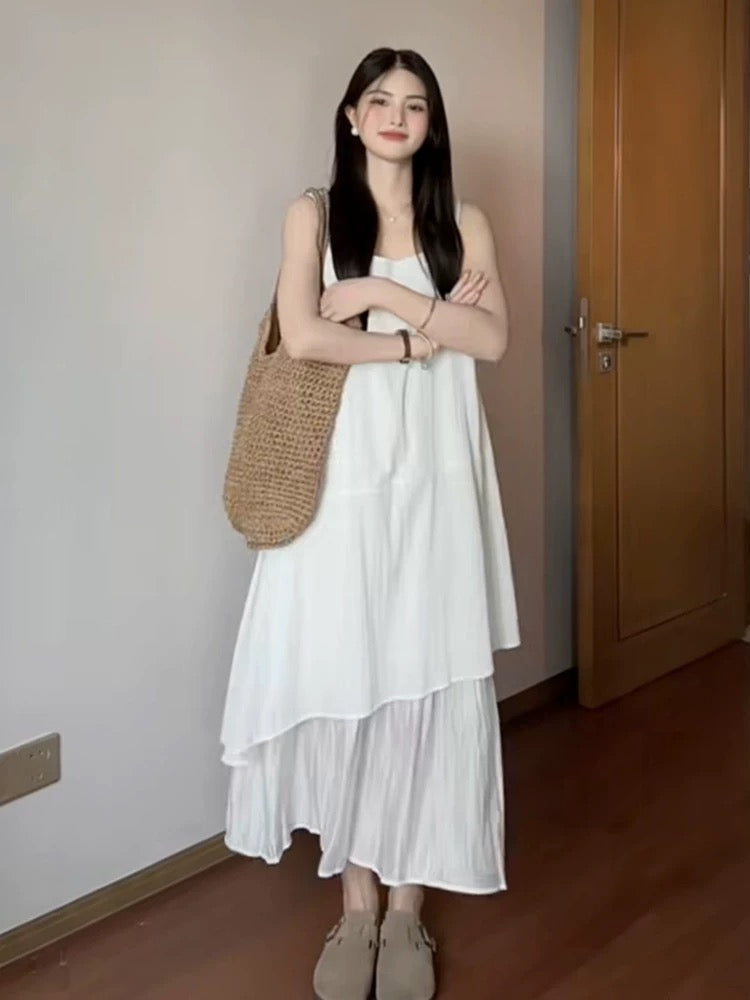 White suspender dress for women 2025 new spring and summer beach vacation wear sleeveless suspender dress