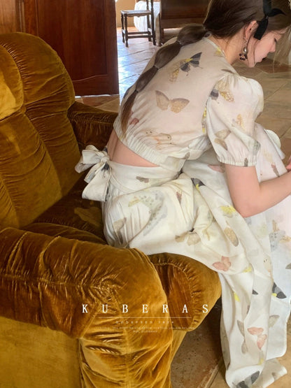 KUBERAS [Butterfly Flower] French retro butterfly flower V-neck short-sleeved top + high-waisted long skirt, 2 colors included