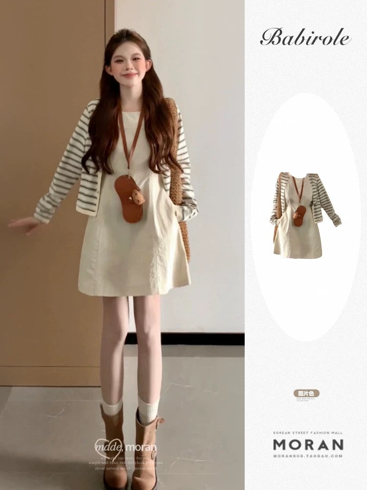 A complete set of Korean chic unique and beautiful suits for spring women, knitted cardigan dress two-piece suit