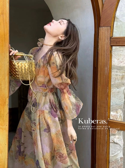 KUBERAS [Flowers] Retro and fashionable long V-neck puff sleeves + short suspender irregular dress