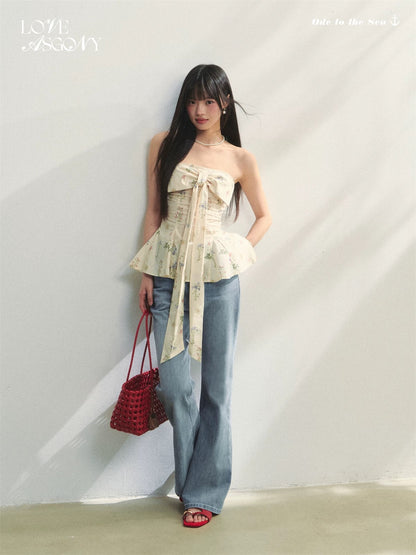 AsGony floral bow-knot tube top with a holiday-style feel, slim waist and outerwear sleeveless top