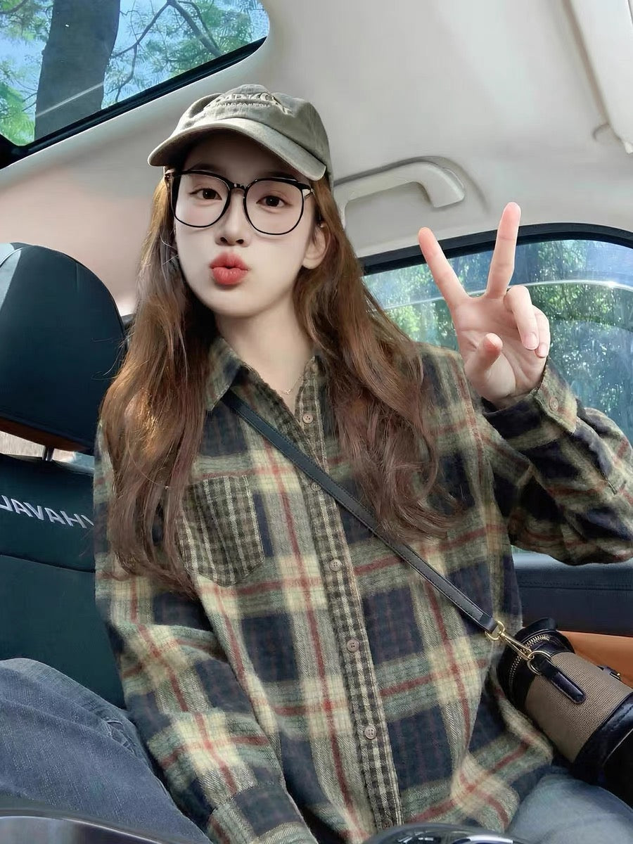 Black and brown plaid patchwork color-blocked cardigan long-sleeved shirt for women, spring 2026 new style, relaxed and comfortable top.