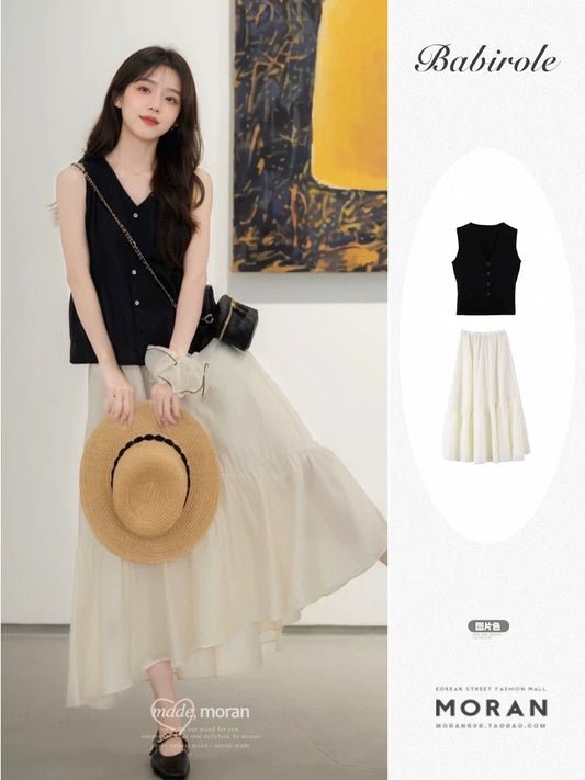 Summer outfit with a complete set of fashionable petite black sleeveless tops and skirts, age-reducing and gentle style, two-piece suit for women