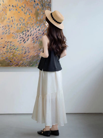 Summer outfit with a complete set of fashionable petite black sleeveless tops and skirts, age-reducing and gentle style, two-piece suit for women