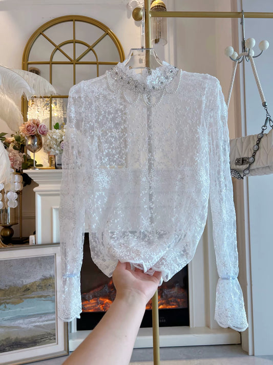 Women's French-style lace mock-neck long-sleeve base layer top – 2026 Autumn/Winter new arrival; a chic, sophisticated, and stylish piece.