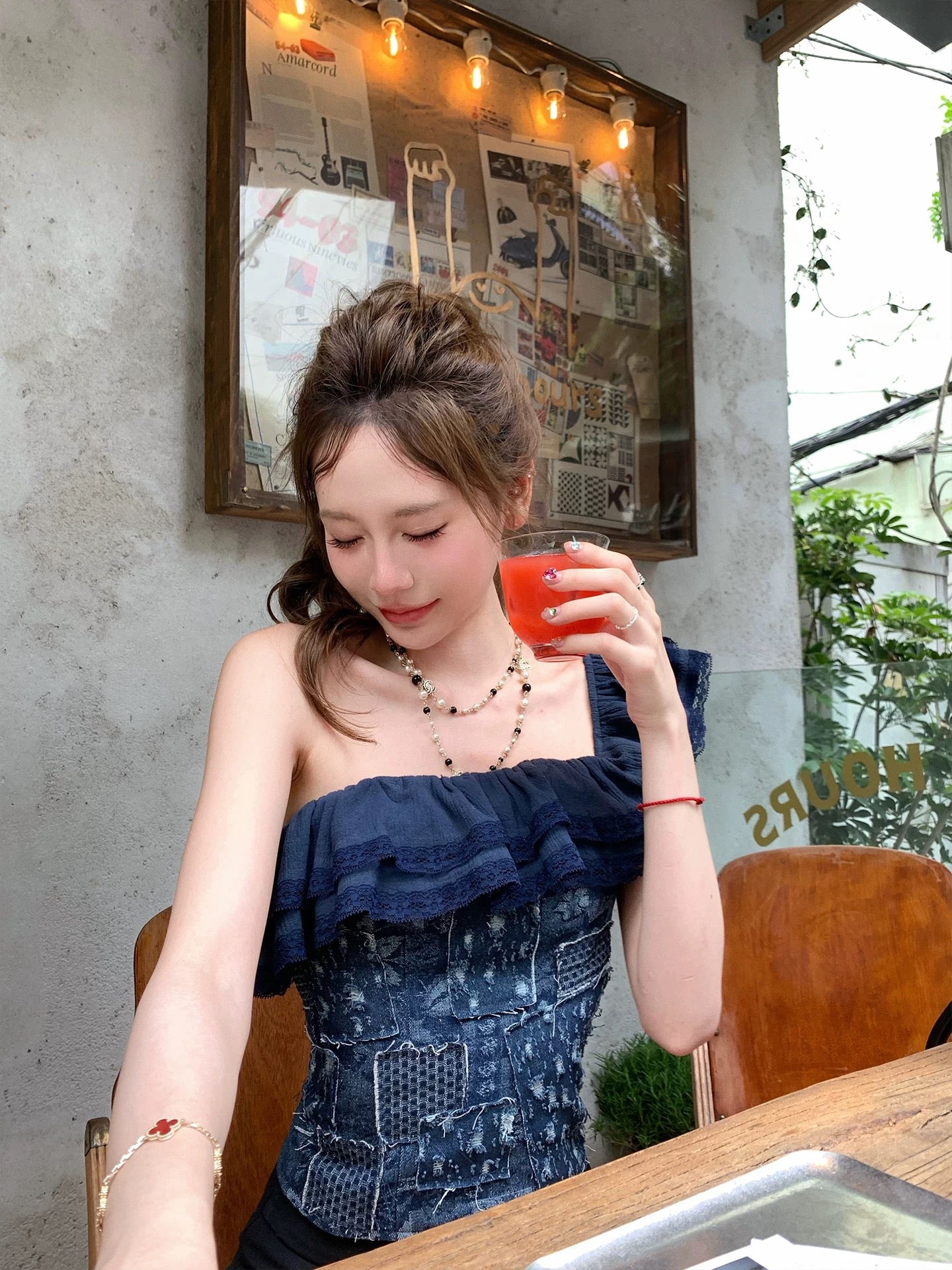 Pinky piggy Kyoto pine and cypress niche washed denim stitching cut flower sling oblique shoulder top summer