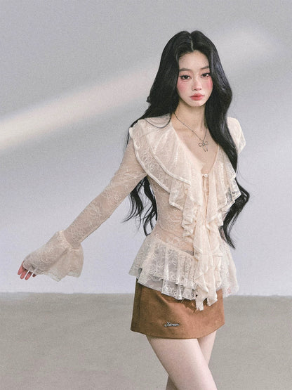 AOMALM's "London Student" % Pure and Sexy Long-Sleeved Lace Hollow-Out T-Shirt Women's Autumn Ruffle Top