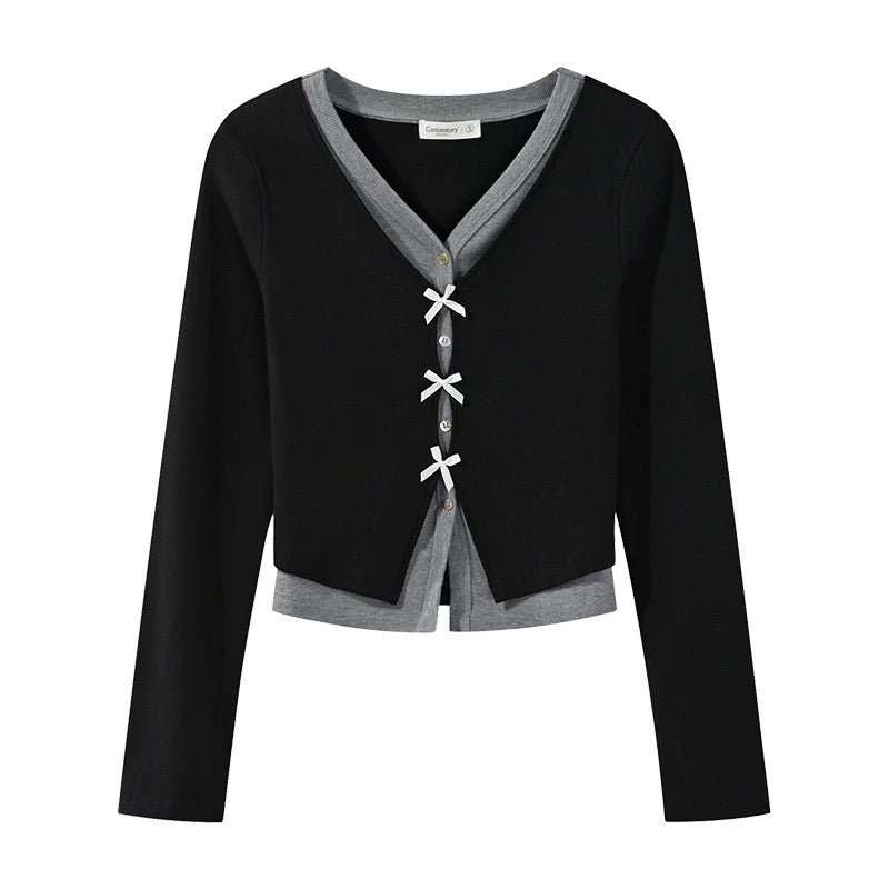 Yangcheng Story fake two-piece contrasting color splicing V-neck long-sleeved T-shirt for women early autumn slim and versatile short top