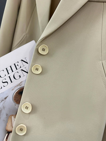 Small short Korean style suit jacket for women 2024 new spring and autumn commuting French design texture suit trend