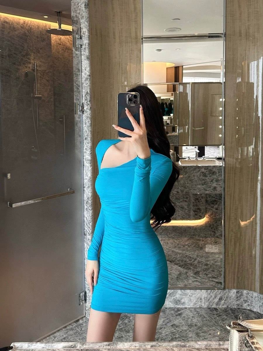 Shan Xishuo Peacock Blue Irregular Stretch Wrinkle Dress Women's Long Sleeve Tight Sexy Off-The-Shoulder Temperament Covered Hip Skirt