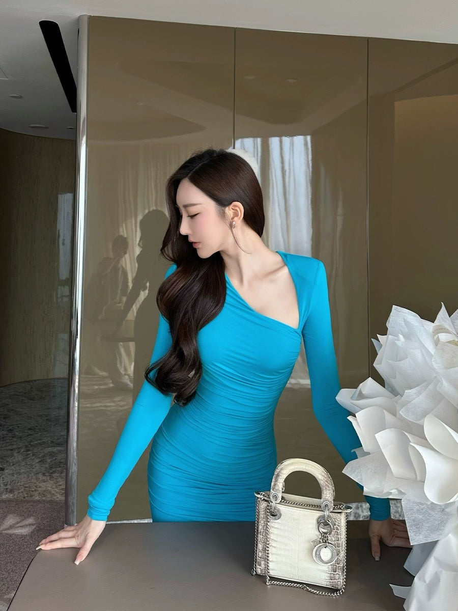Shan Xishuo Peacock Blue Irregular Stretch Wrinkle Dress Women's Long Sleeve Tight Sexy Off-The-Shoulder Temperament Covered Hip Skirt