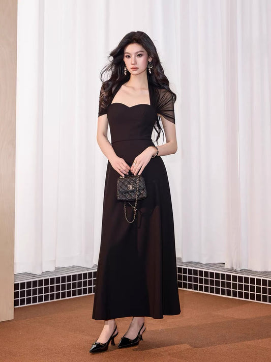 Deeply customized, pure and alluring, waist-cinching, slimming mesh patchwork dress for women, stylish and chic long dress.