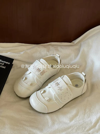 "Little Braised Ball" Velcro Sneakers (2026 New Model): Platform white sneakers designed to add height—ideal for petite women.