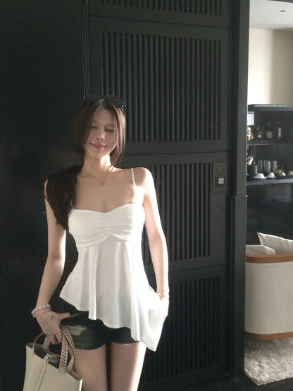 Miss titi [Tears of the Times] Camisole vest for women in summer with pure design and white top with chest pad