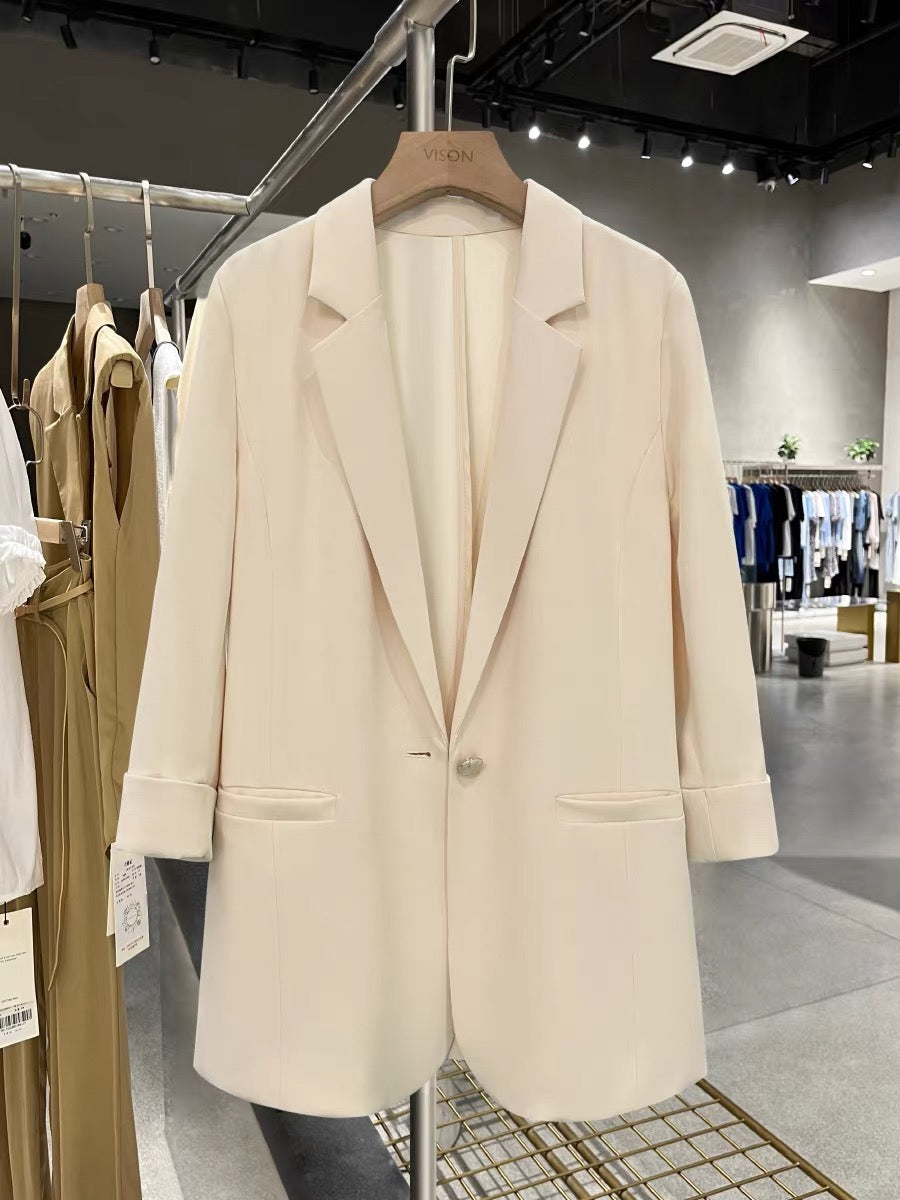 Spring and summer thin beige three-quarter sleeve Korean style suit jacket women 2025 new style one button suit top trend