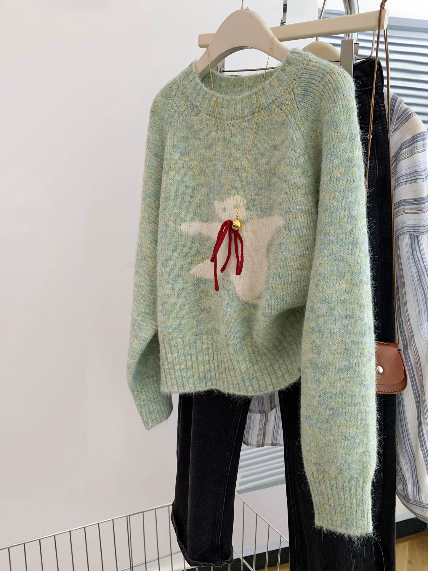 style bow-knitted sweater cardigan coat for women in early autumn straight shoulder French design short outerwear