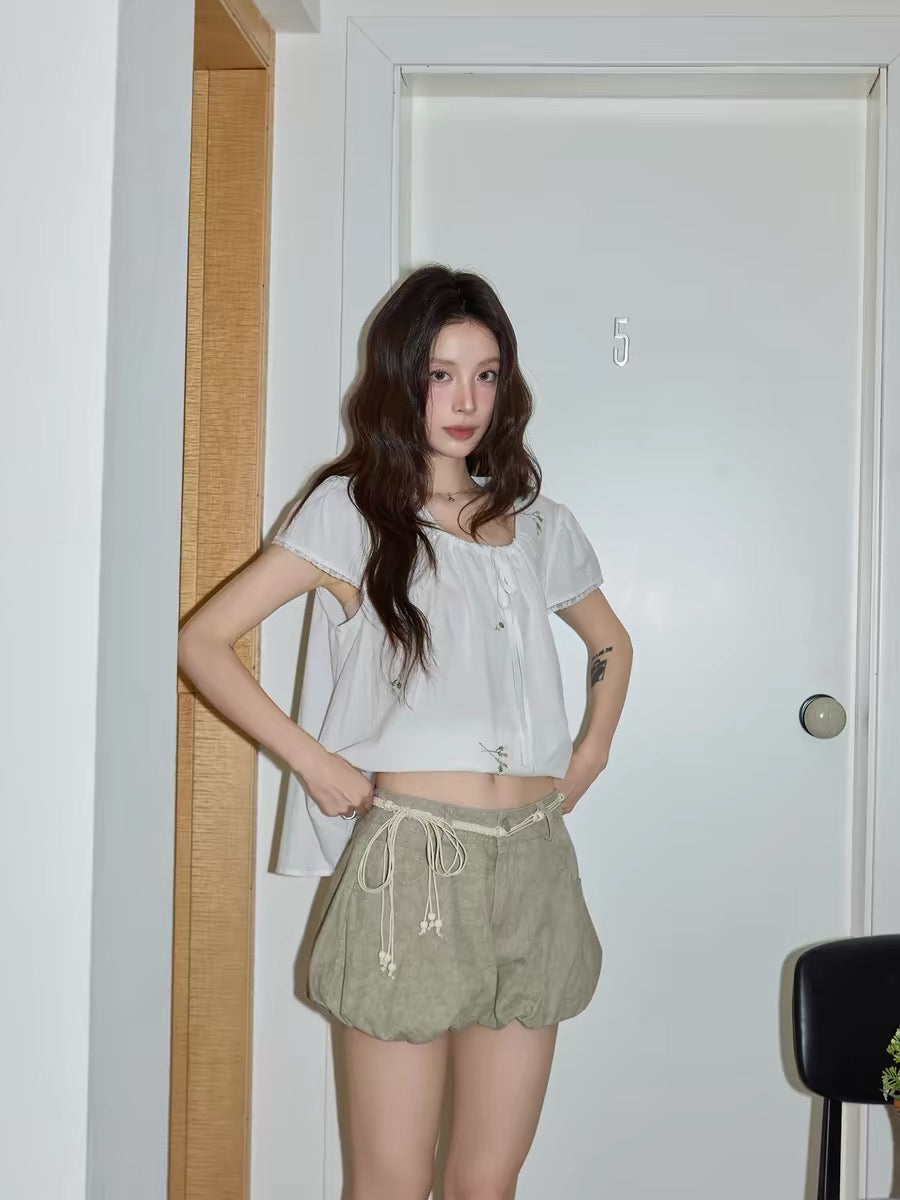 Chaochao Home Design Khaki Flower Tulip Casual Pants Women's 2026 Summer Gentle High-Waisted Shorts Hip-Covering Hot Pants