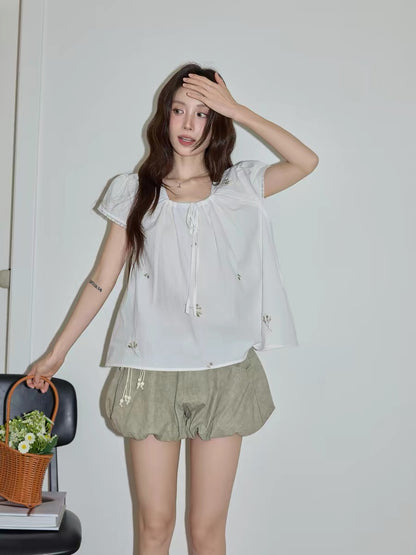 Chaochao's White Embroidered Short-Sleeve Shirt for Women, 2026 Summer - Fresh Square Neck Tie-Waist Casual Loose Slimming Top