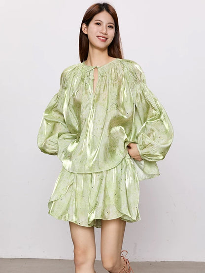 Yunmeng Xianze Intangible Cultural Heritage Water Rubbing Round Neck Heavy Industry Tie-up Lace-up Lantern Sleeve Top + A-Line Shorts Suit for Women