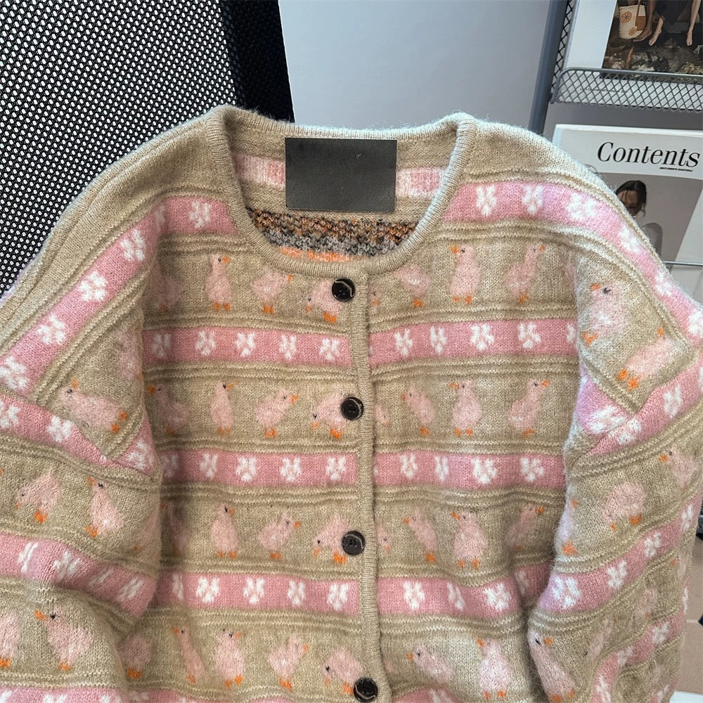 Autumn and winter gentle and cute duck color-blocked sweater jacket for women Korean sweet college style soft and waxy knitted cardigan top