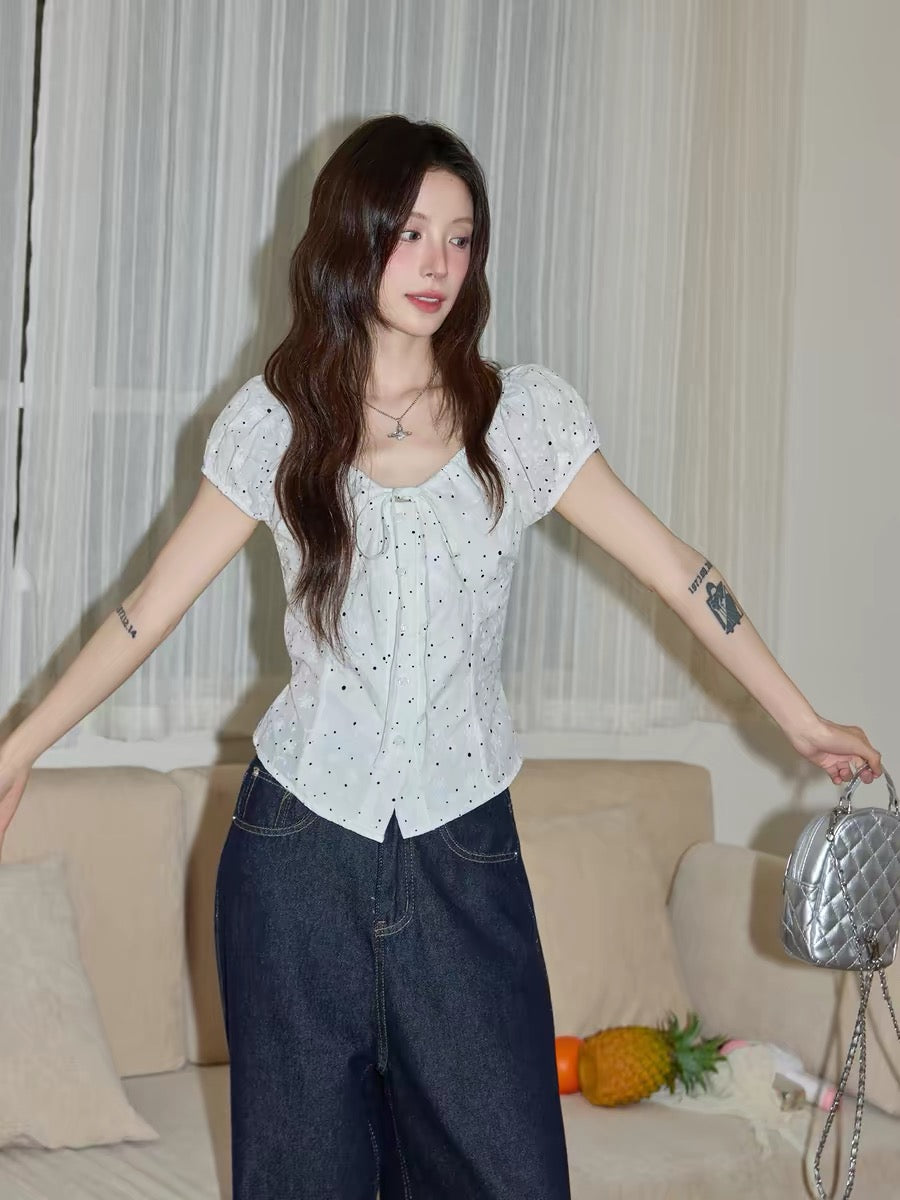 Chaochao's Korean Style White Polka Dot Puff Sleeve Shirt for Women, Summer 2026, Pure Cotton, Slim Waist, V-Neck, Short Sleeve Top