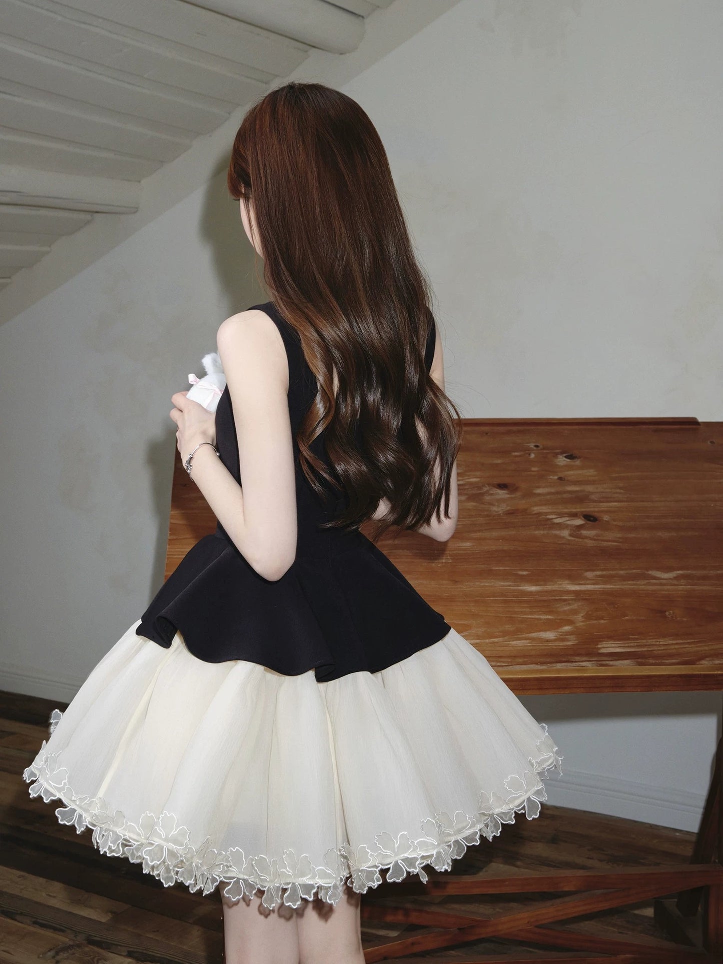 avenement/heavy lace embroidery square collar dress sleeveless splicing mesh tulle skirt temperament female summer