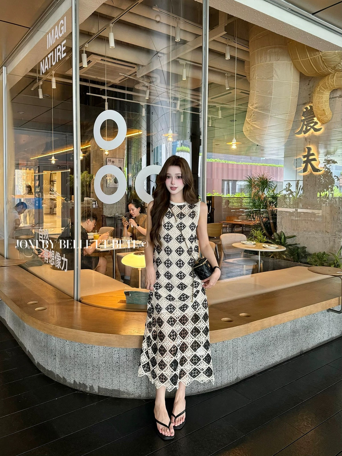 JONIbyBEB The natural beauty of summer elements. Heavy crochet pattern slim dress