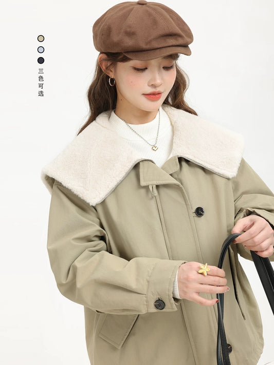 XinmonLee high-grade navy collar splicing lambswool down jacket winter casual temperament slim women