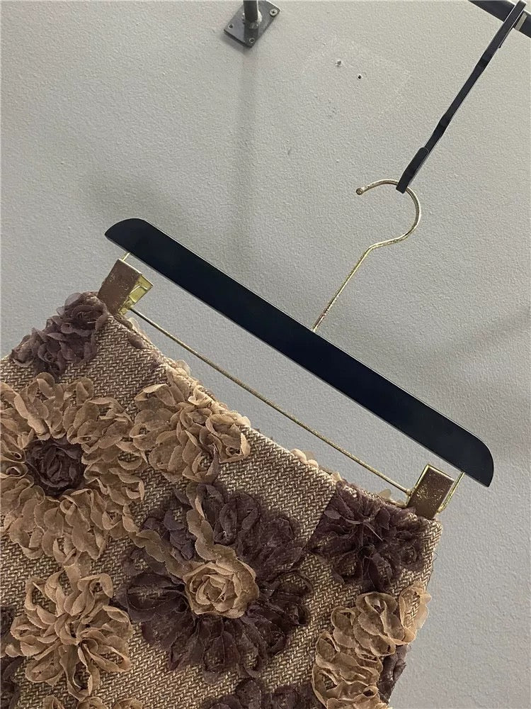 Retro 3D Floral Wool Skirt for Women, 2025 Autumn/Winter New Style, Youthful, High-Waisted, Slimming A-Line Bodycon Mini Skirt