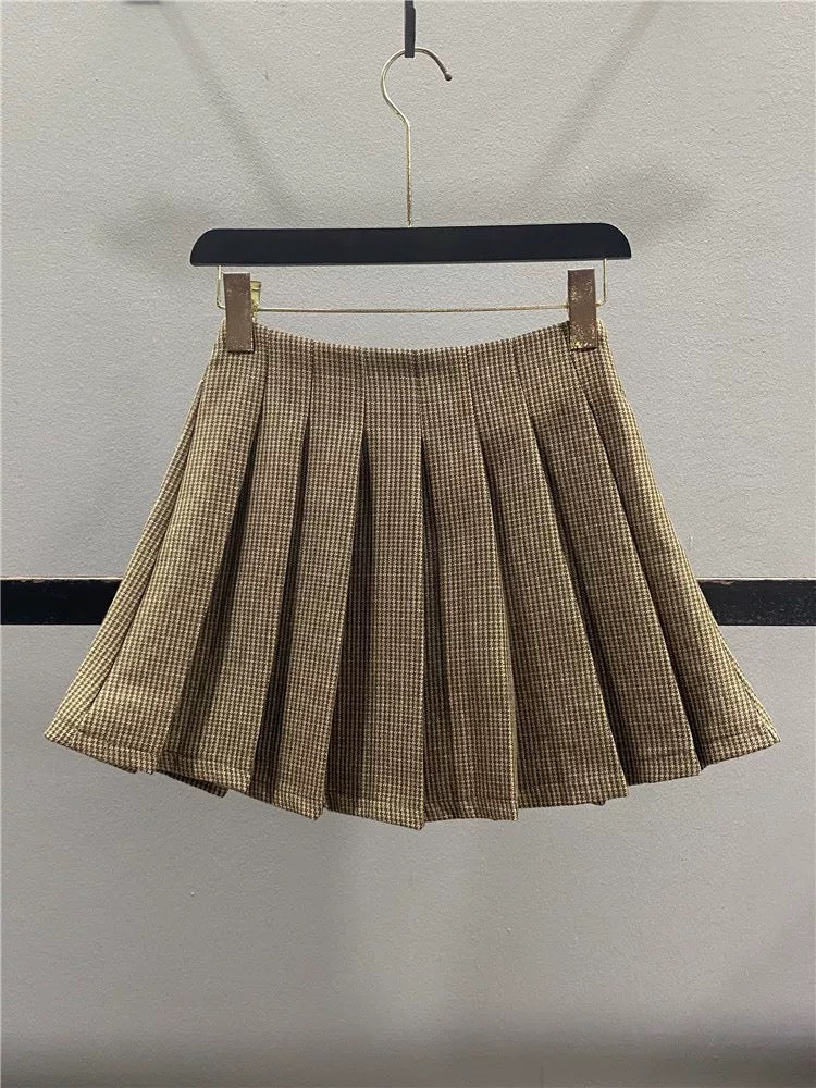 Preppy style plaid pleated midi skirt for women, new autumn/winter 2025 design, retro style, high-waisted, slimming A-line short skirt