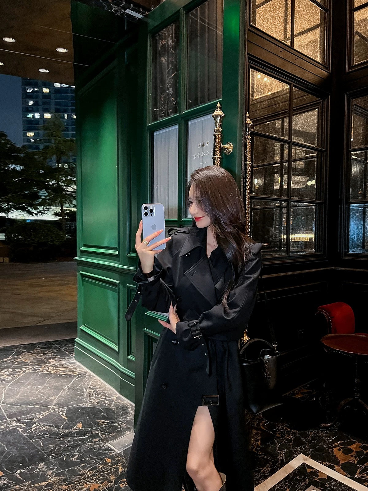 Black trench coat women's mid-length 2024 spring and autumn new British style design high-end loose casual coat