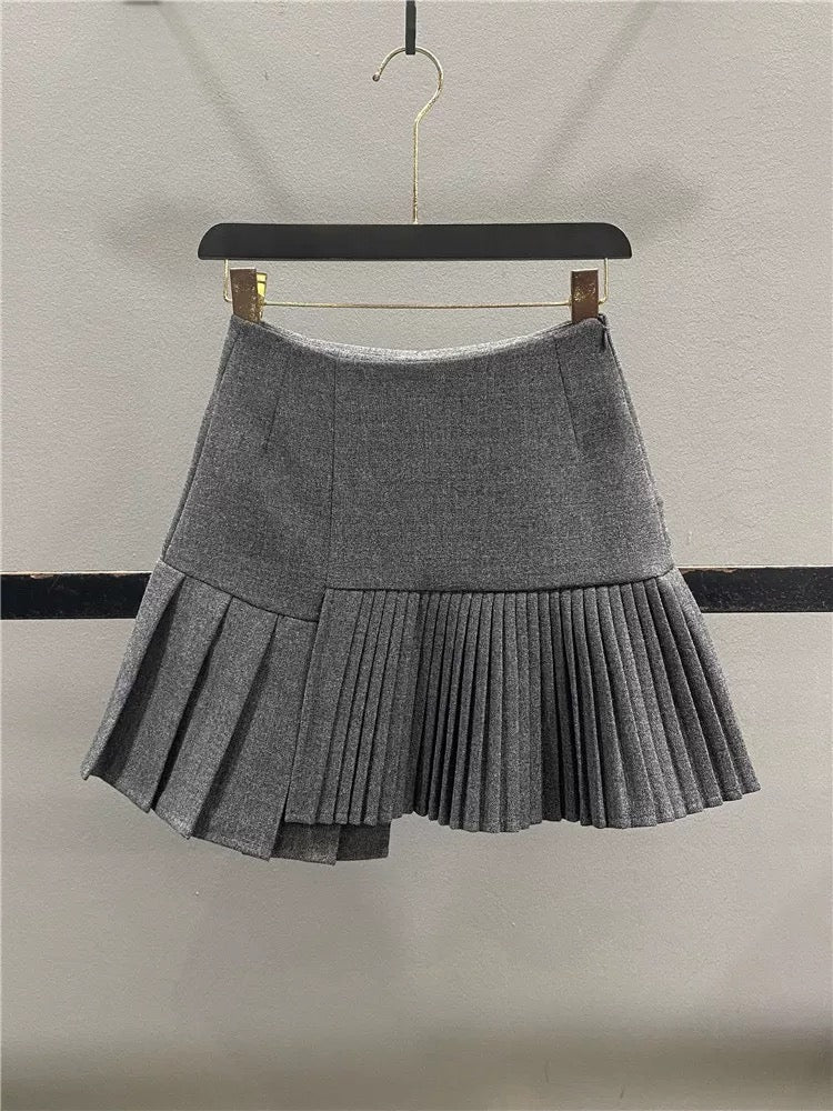 Irregular slit wool midi skirt for women, new autumn/winter 2025 style, high-waisted, slimming A-line pleated mini skirt.