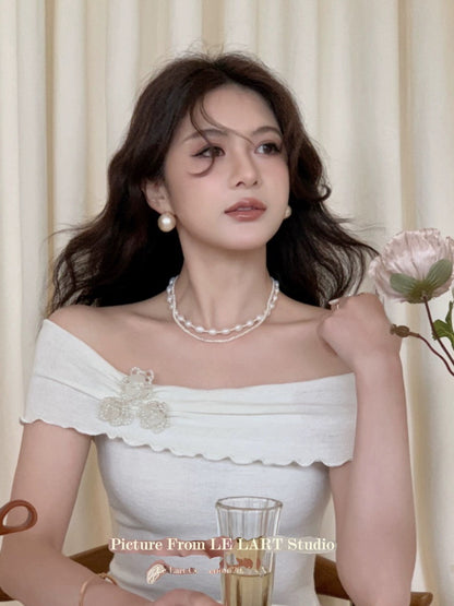LELART French elegant temperament irregular top off-shoulder earrings one-shoulder pearl flower sweater