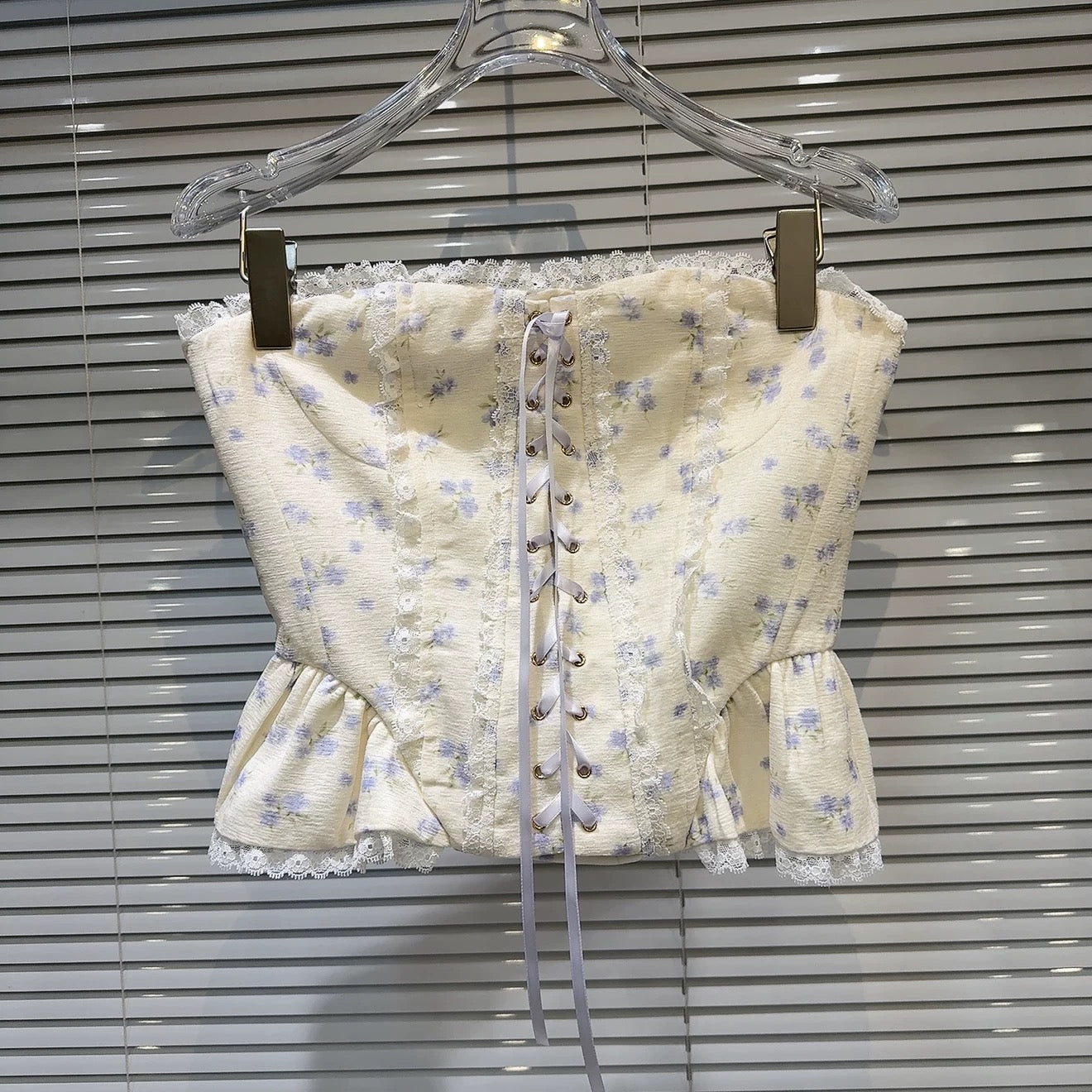 Internet celebrity style 2025 summer new style sweet lady lace edge drawstring design fishbone waist tube top vest for women