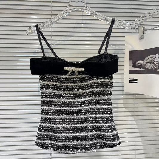 Internet celebrity style 2025 summer new style temperament lady rhinestone bow pin velvet edge striped camisole