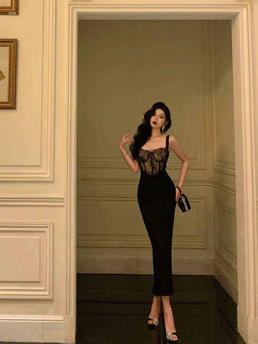 Gft sTudio [Marin's daughter] Pure desire niche temperament slit hip lace splicing suspender dress