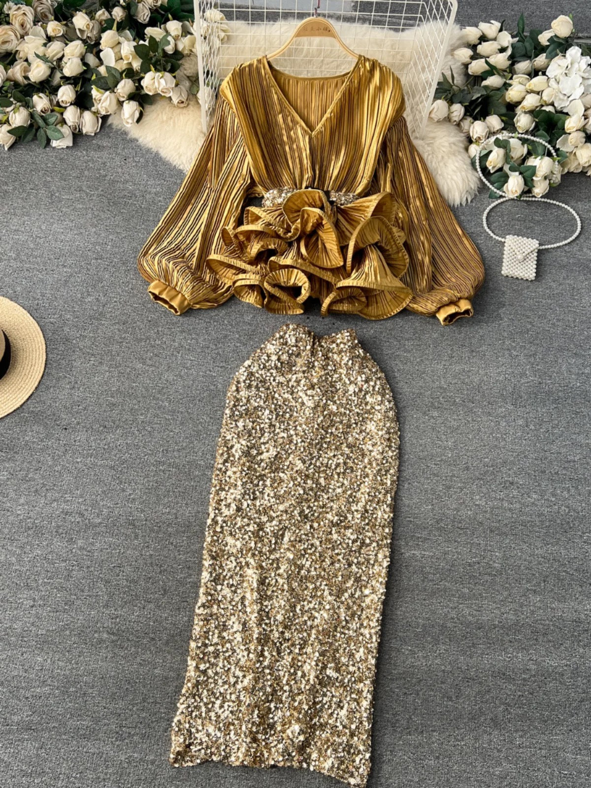 Yujie high-end western-style suit for women, fashionable lady waist-cinching ruffled pleated top + high-waisted sequined skirt