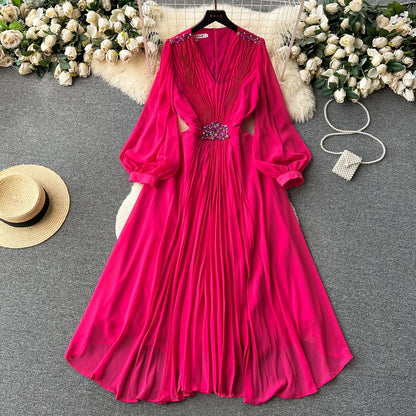 French retro high-end V-neck lantern sleeve studded dress for women with slim waist, elegant and elegant long skirt