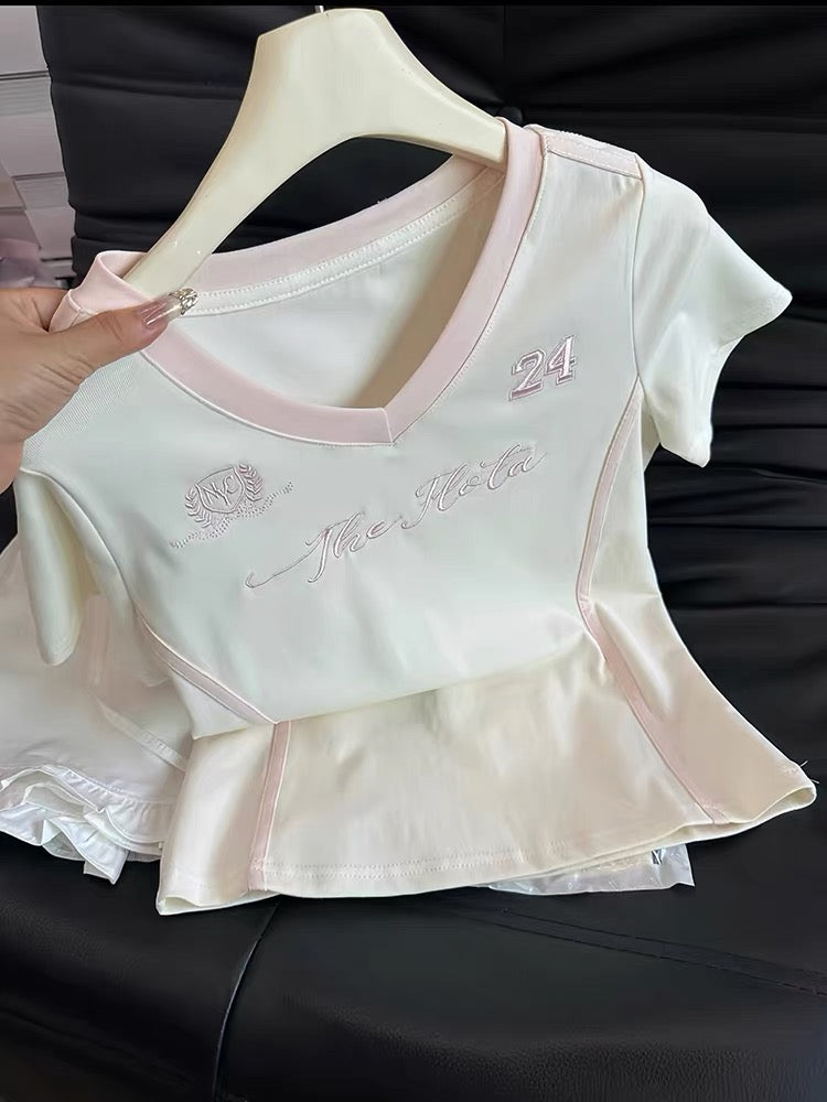 Korean style sweet embroidered V-neck short-sleeved T-shirt for women, summer slim fit design, color blocking, versatile hot girl top