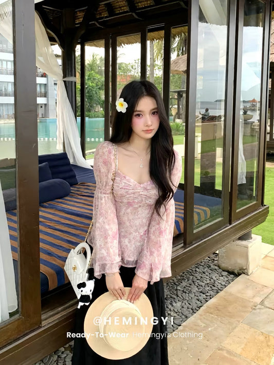In-Stock HMY Women's French-Style Square-Neck Chiffon Blouse – Featuring Ruched Waist, Flared Long Sleeves, and a Slimming, Innocent-Yet-Alluring Cropped Fit.