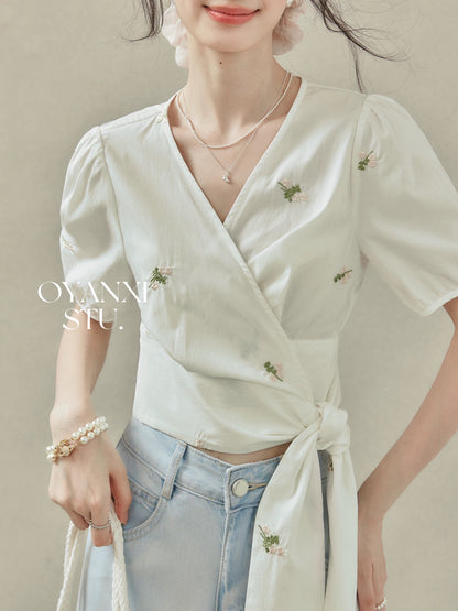 Ouyang Xi "Lily of the Valley Island" cross-strap waist shirt short-sleeved V-neck top summer short floral blouse