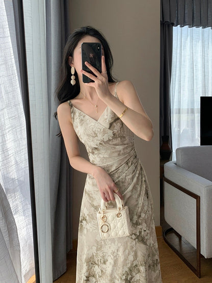FT GUOGE floral suspender dress for women 2024 new summer style super nice French pleated waist slimming long skirt
