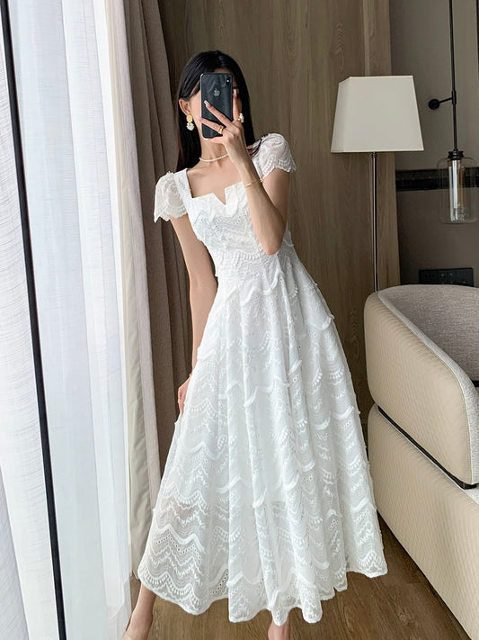 Guoge's 2024 summer new white square neck dress women's French tea break gentle wind tencel small white dress
